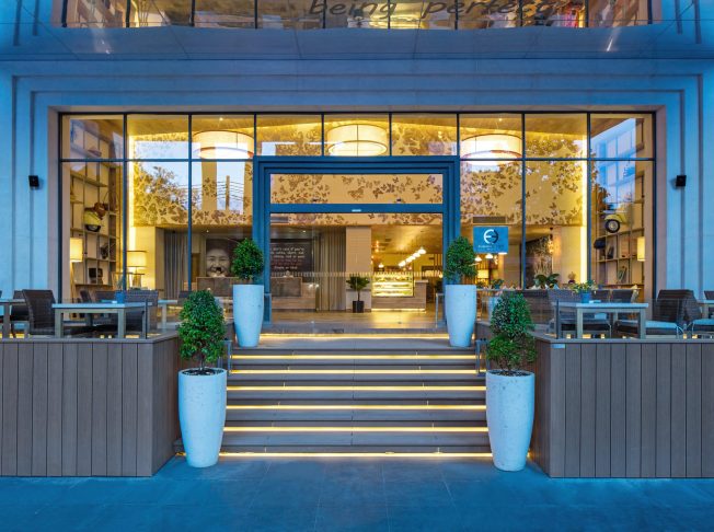 Khách sạn Fusion Suites Sài Gòn