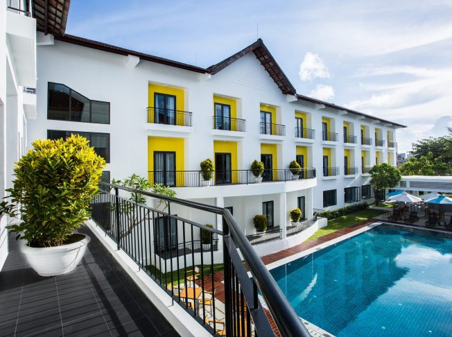 Khách sạn ÊMM Hội An