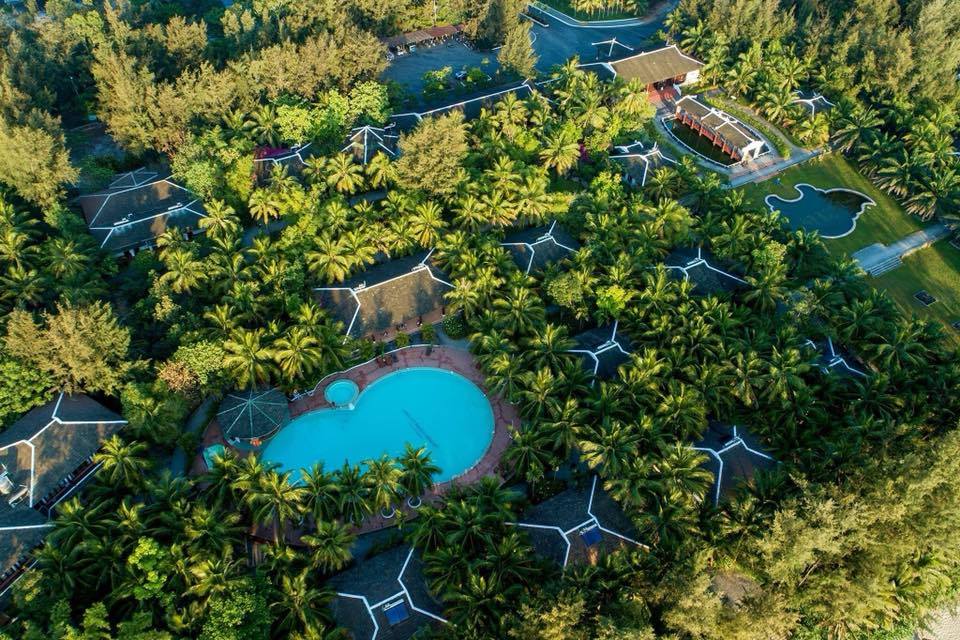 Lang Co Beach Resort 2