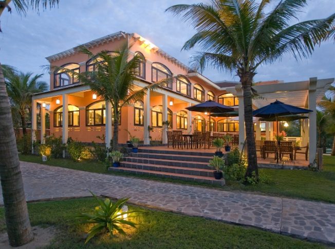 Le Belhamy Beach Resort & Spa