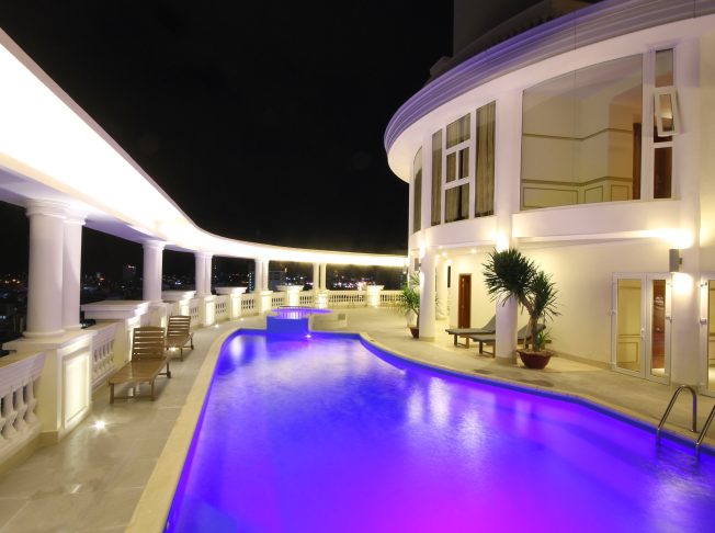 Khách sạn Nha Trang Palace
