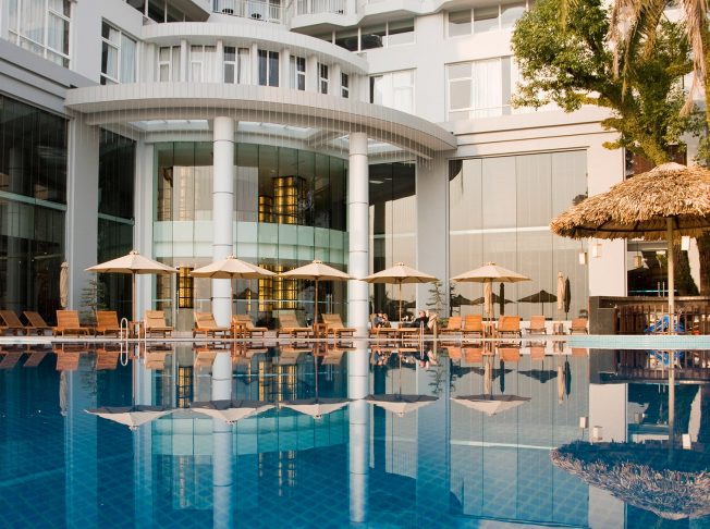 Khách sạn Novotel Hạ Long