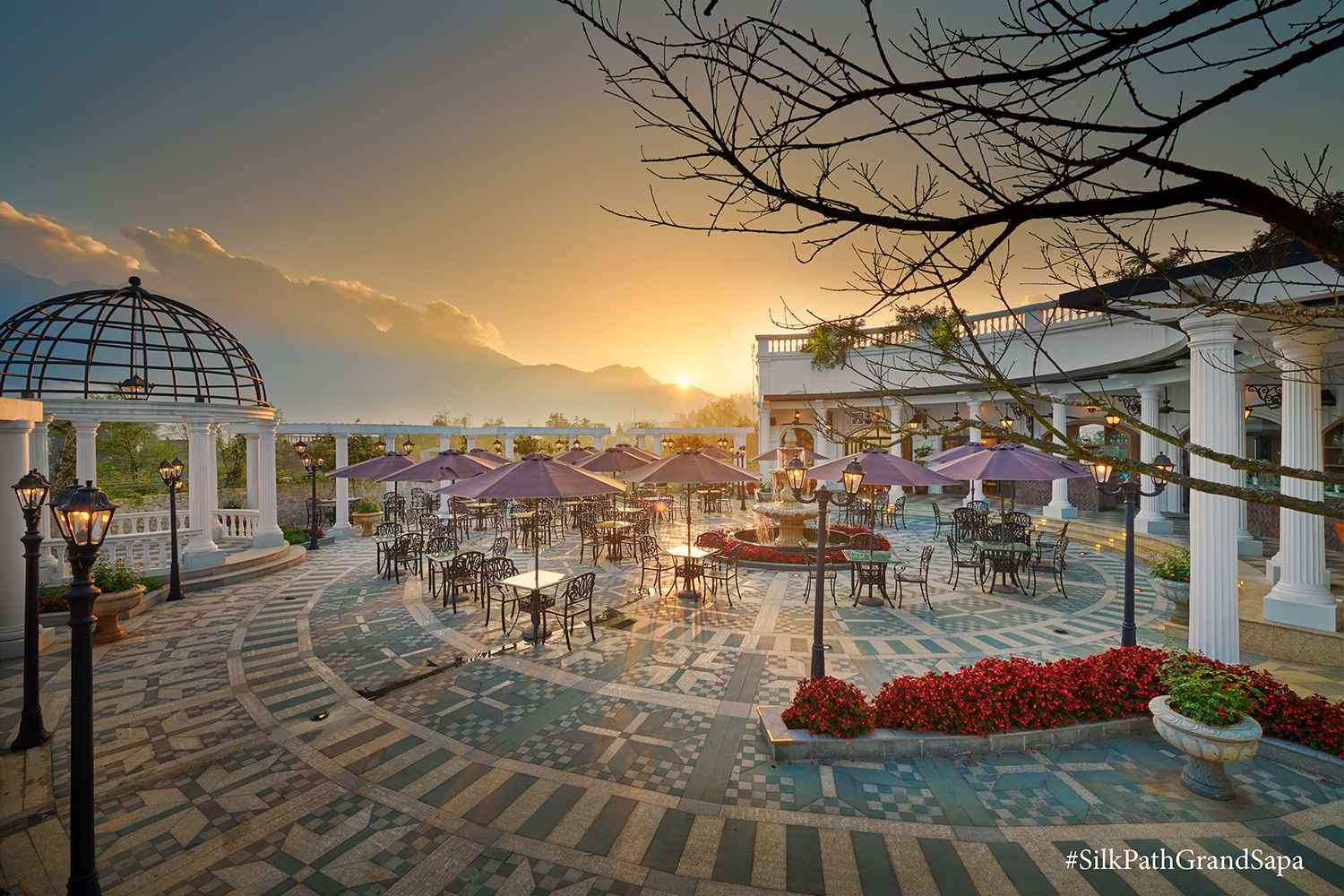 2 Silk Path Grand Sapa Cafe