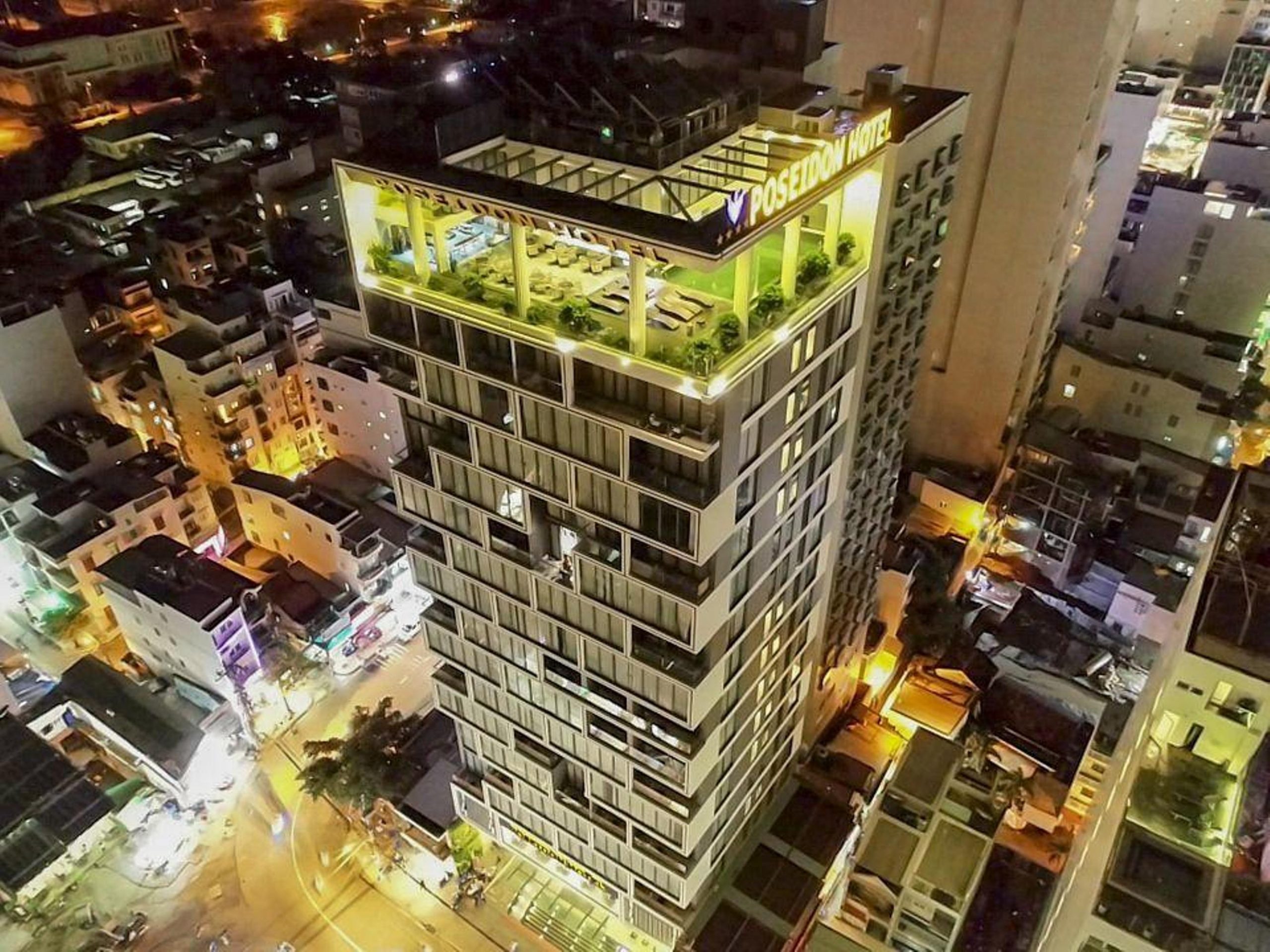 Khách sạn Poseidon Nha Trang3