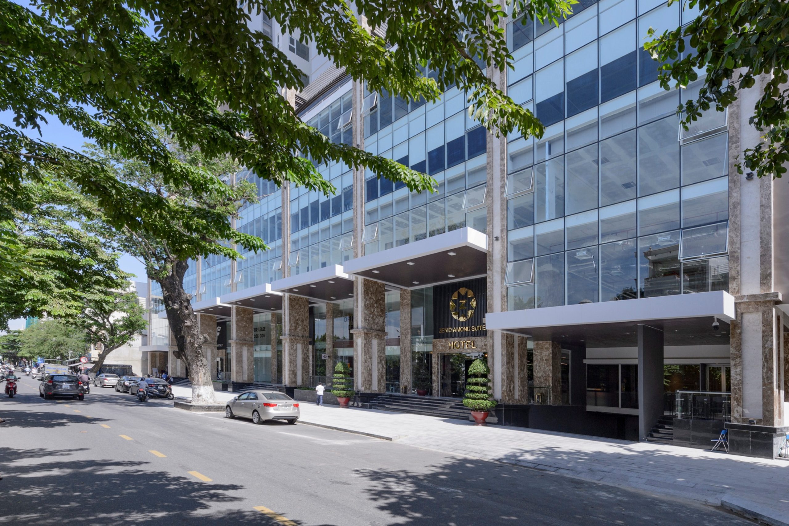 Zen Diamond Suites Hotel Danang 03 1