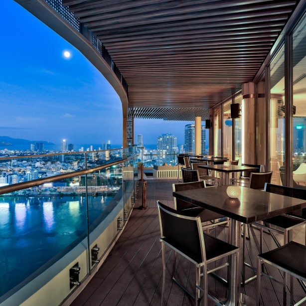 Khách sạn Hilton Đà Nẵng 5