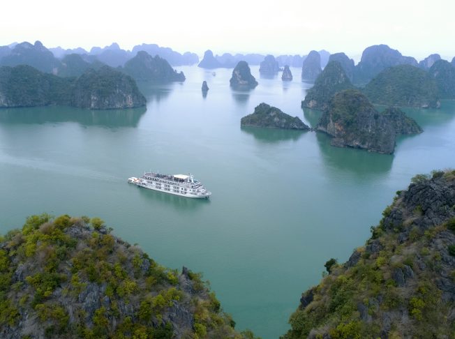 Paradise Grand Lan Ha Bay 4