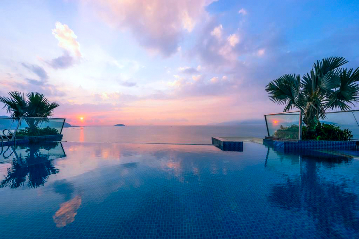 Khách sạn Royal Beach Boton Blue 02