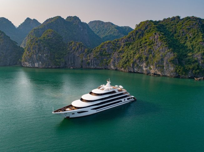 Scarlet Pearl Cruises