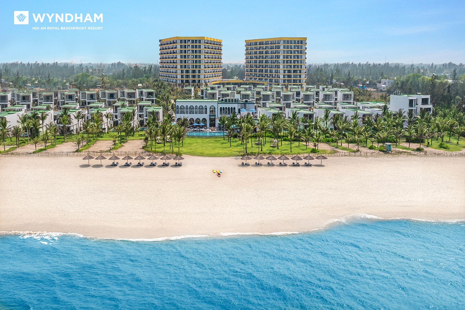 Wyndham Hội An Royal Beachfront Resort 10