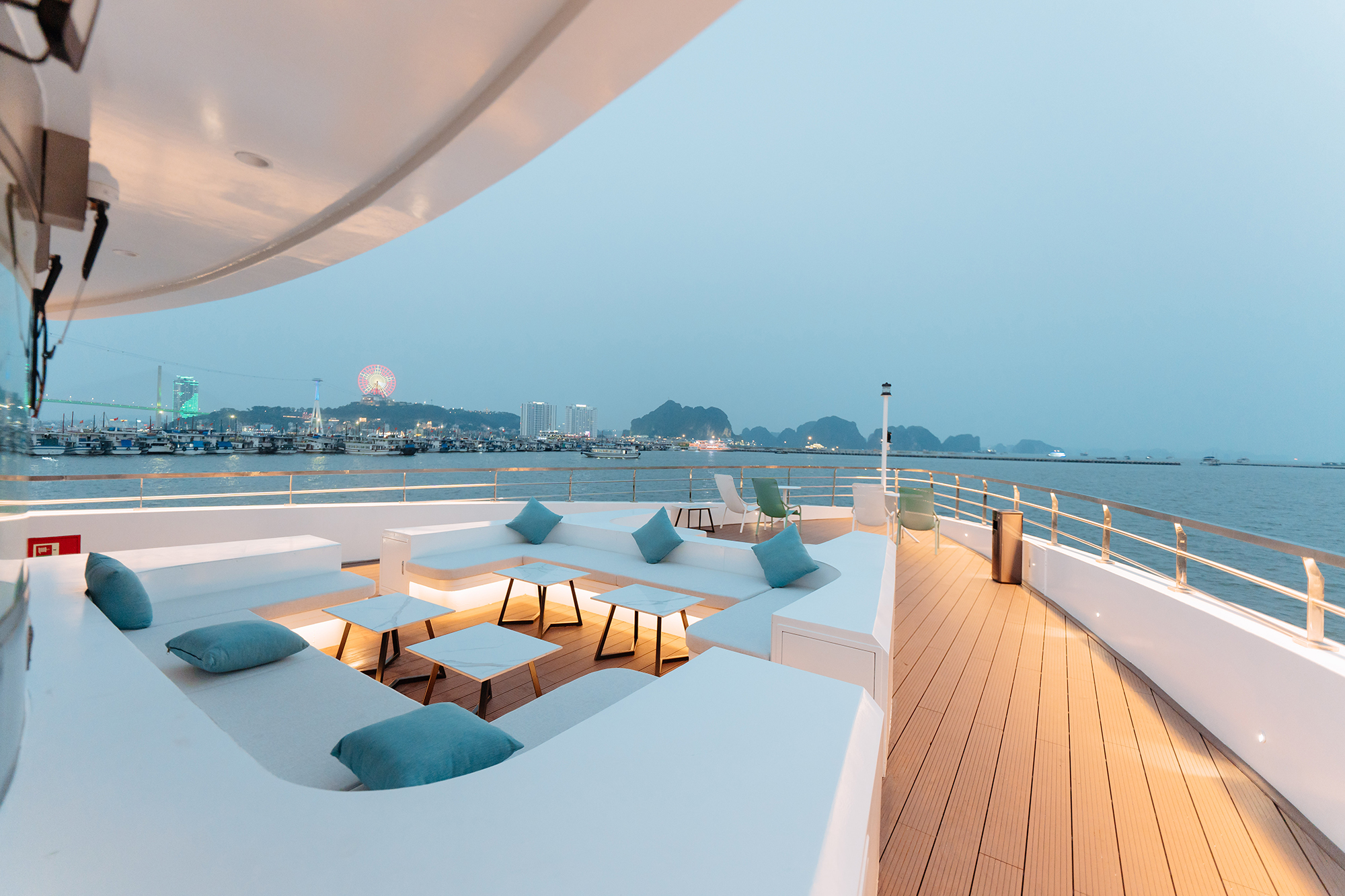 Saquila Yatch Hạ Long (9)