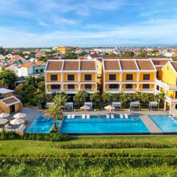 Bay Resort Hội An 2